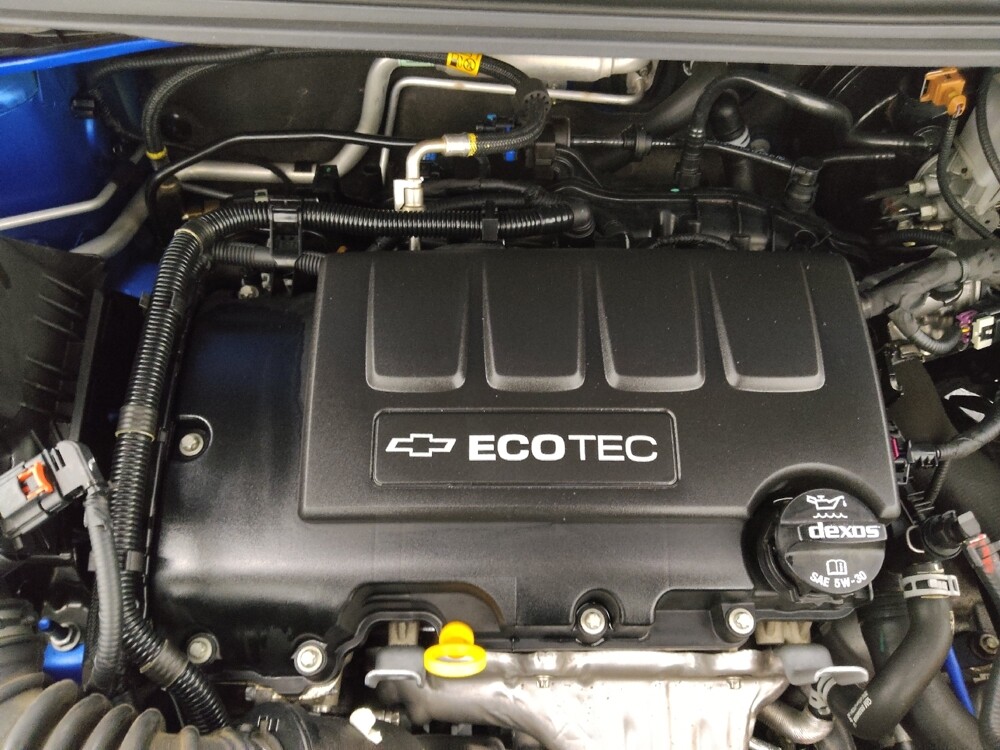 2020 Chevrolet Sonic in Wichita, KS 67207 - 18115591 30