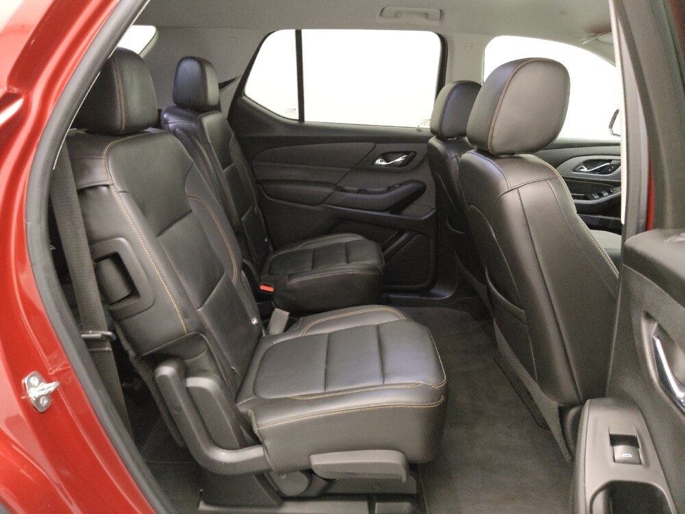 2020 Chevrolet Traverse in Wichita, KS 67207 - 18115592 19