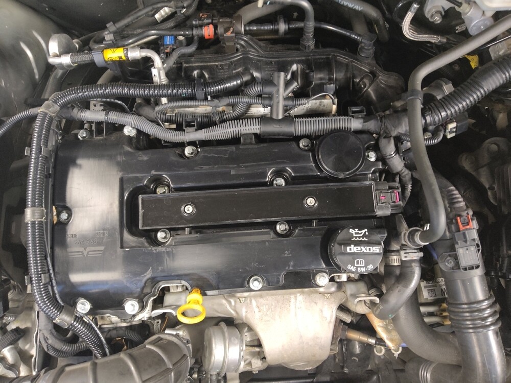 2016 Chevrolet Cruze in Conway, SC 29526 - 18115599 30