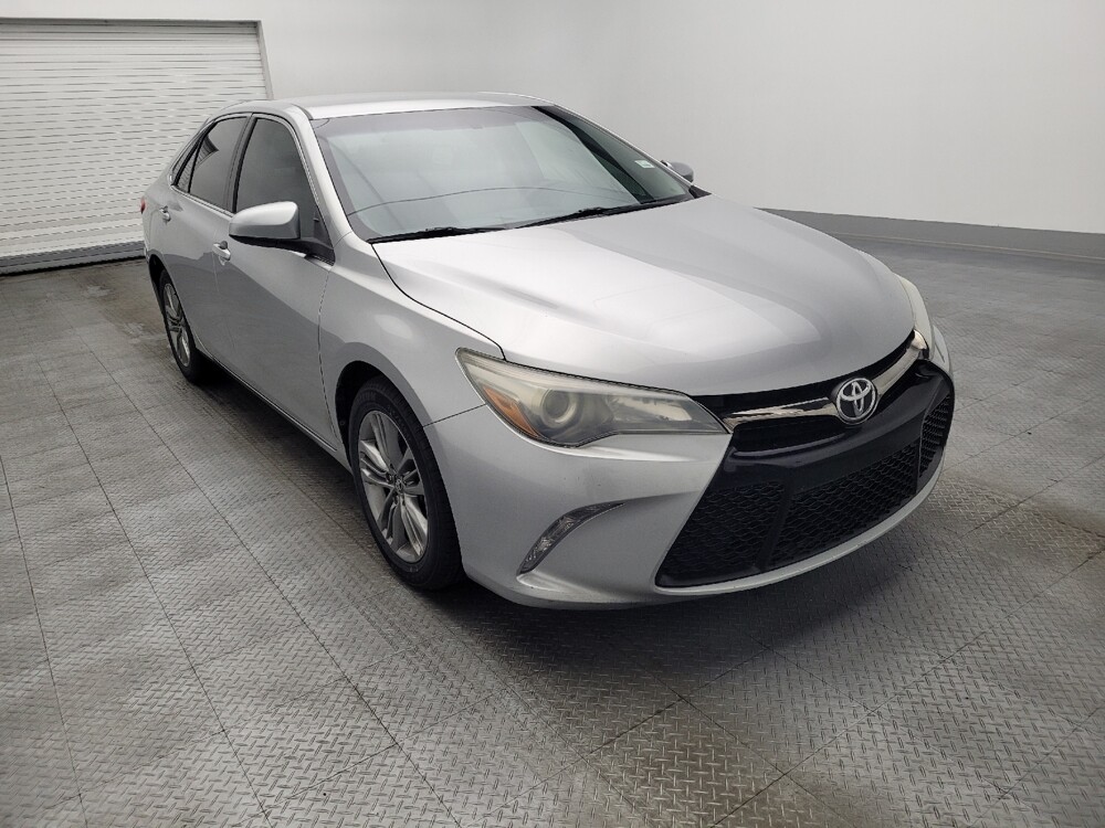 2016 Toyota Camry in Gainesville, FL 32609 - 18115600 13
