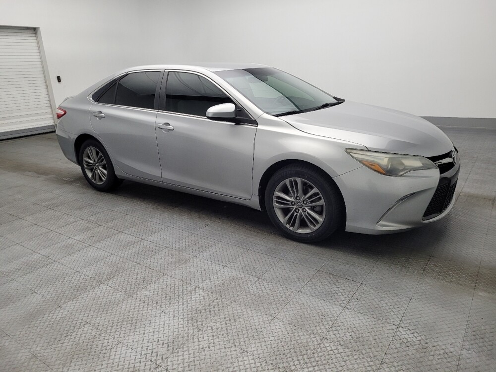 2016 Toyota Camry in Gainesville, FL 32609 - 18115600 11