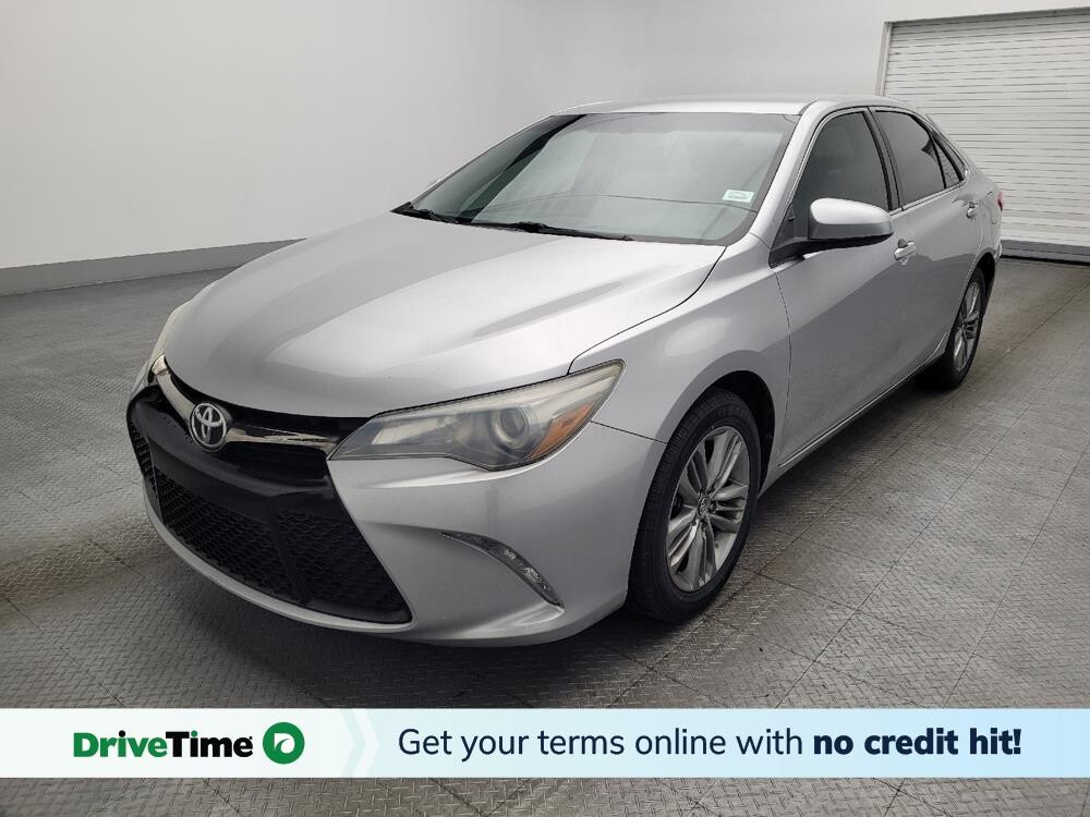 2016 Toyota Camry in Gainesville, FL 32609 - 18115600