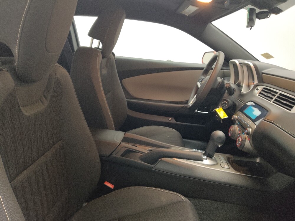 2015 Chevrolet Camaro in Chattanooga, TN 37421 - 18115603 21