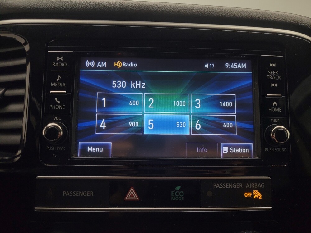 2019 Mitsubishi Outlander in Indianapolis, IN 46222 - 18115619 25