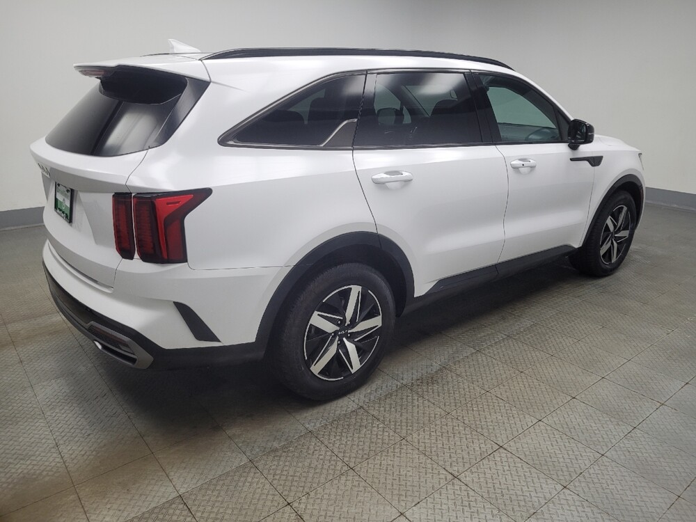 2023 Kia Sorento in Indianapolis, IN 46222 - 18115620 10