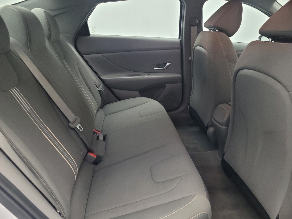 2023 Hyundai Elantra in Lauderdale Lakes, FL 33313 - 18115623 19