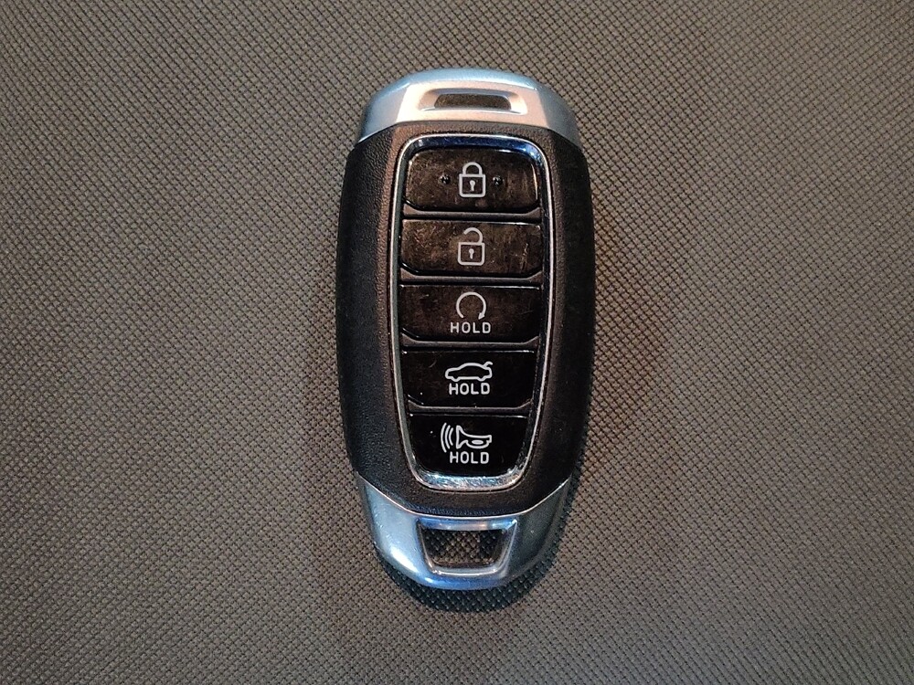 2023 Hyundai Elantra in Lauderdale Lakes, FL 33313 - 18115623 32