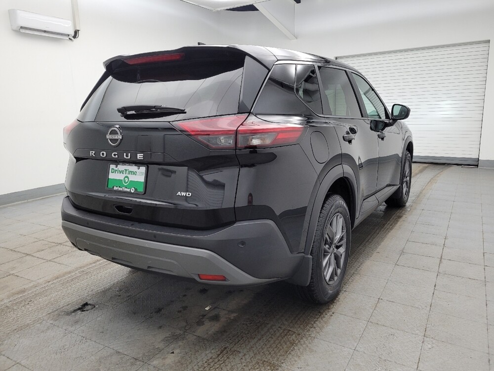 2023 Nissan Rogue in Cincinnati, OH 45255 - 18115627 9
