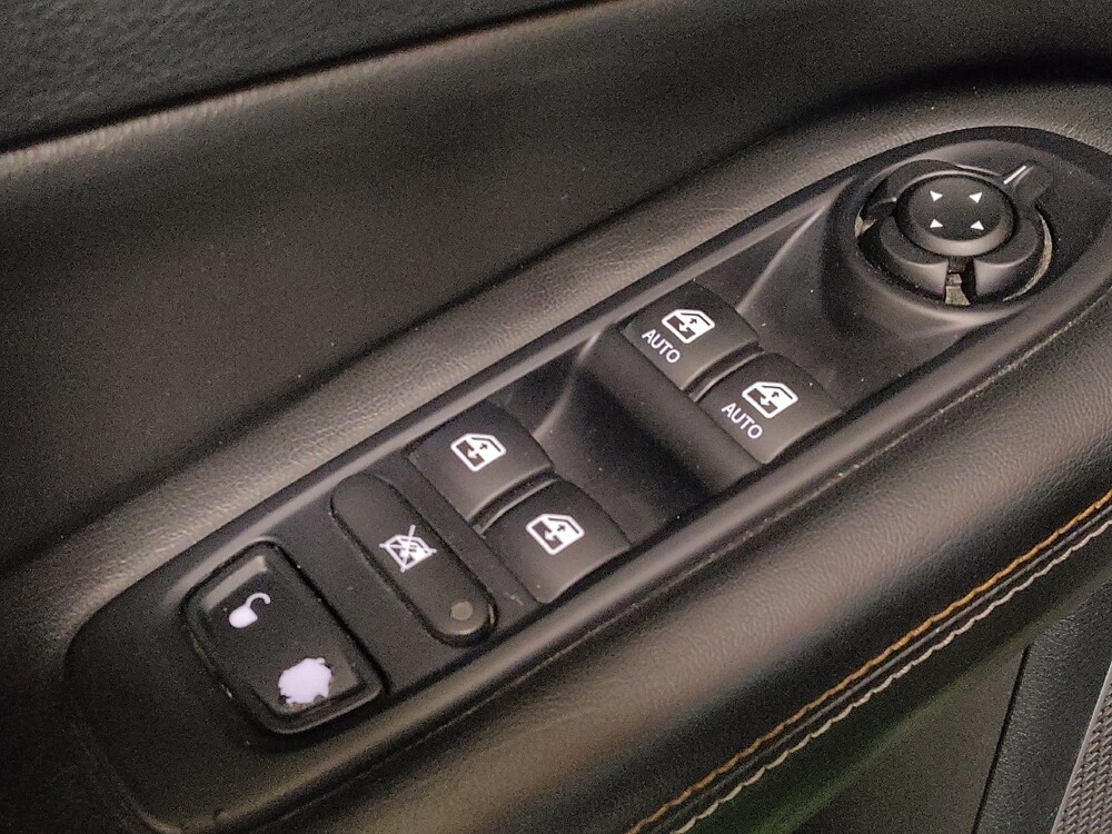 2018 Jeep Compass in Oklahoma City, OK 73139 - 18115633 27