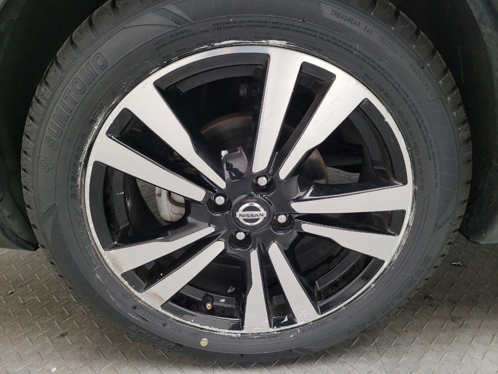 2020 Nissan Kicks in Downey, CA 90241 - 18115635 31