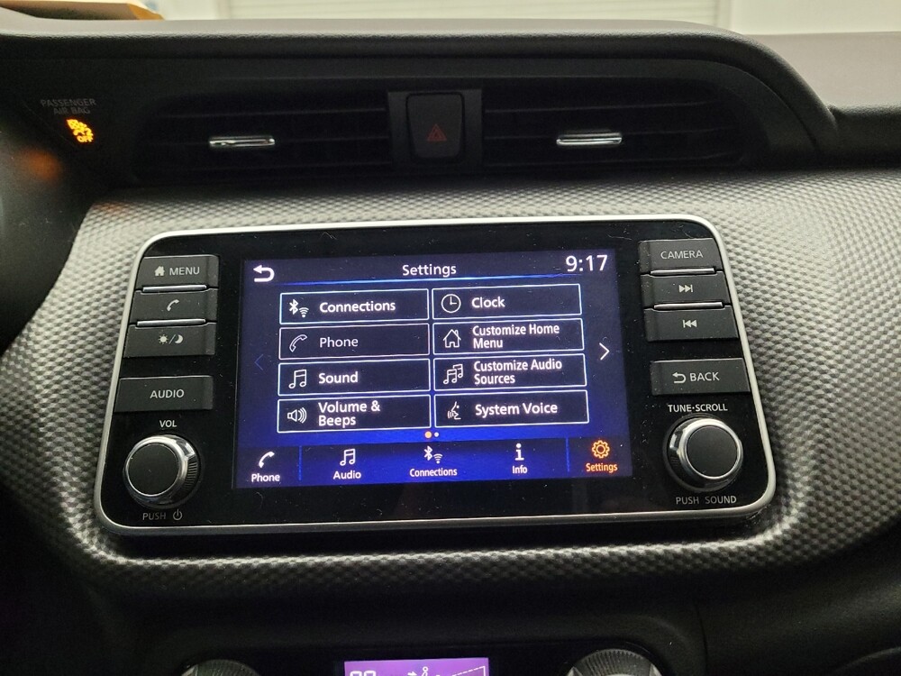 2020 Nissan Kicks in Downey, CA 90241 - 18115635 25