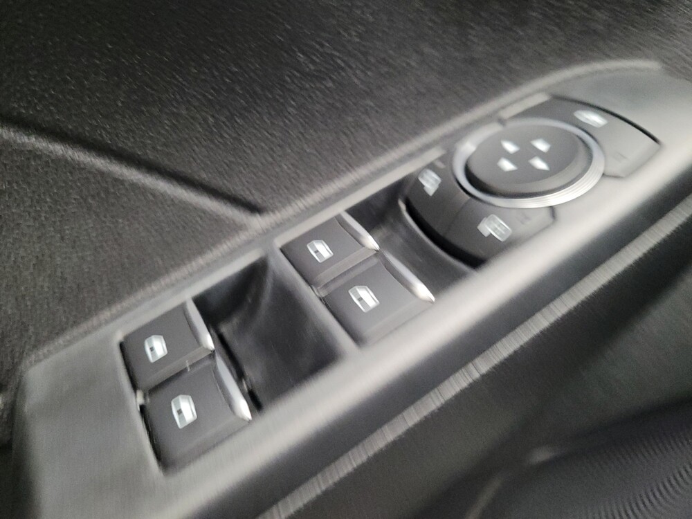 2022 Ford Escape in Downey, CA 90241 - 18115636 27