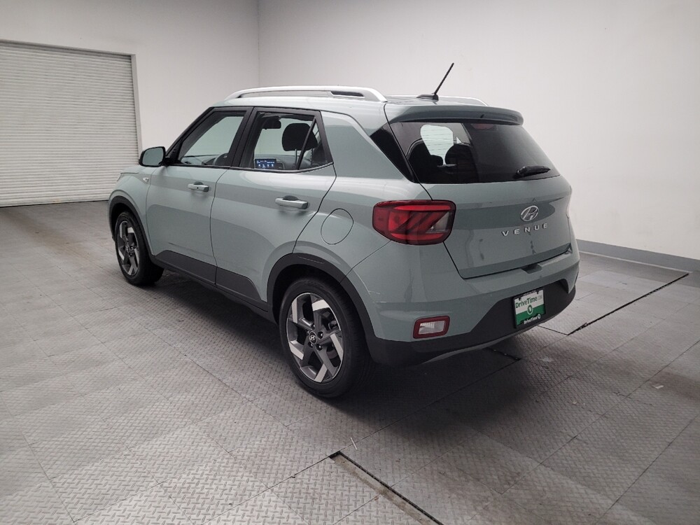 2025 Hyundai Venue in Riverside, CA 92504 - 18115637 5