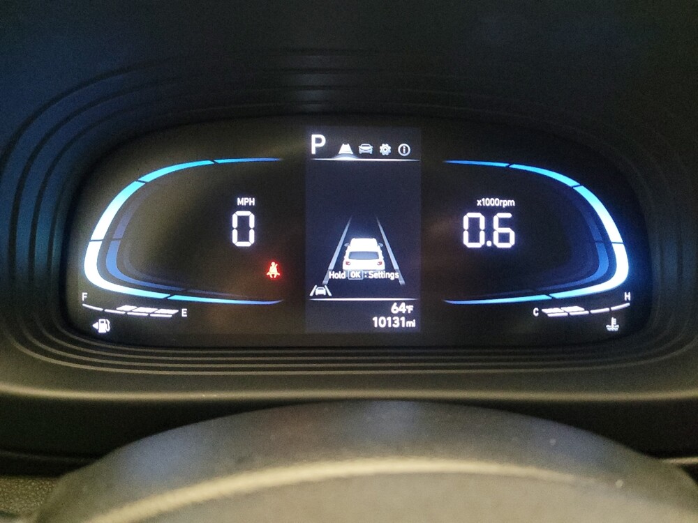 2025 Hyundai Venue in Riverside, CA 92504 - 18115637 23