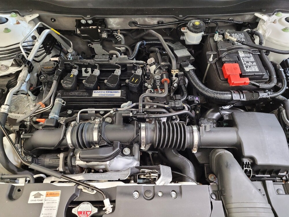 2020 Honda Accord in Fairfield, OH 45014 - 18115639 30