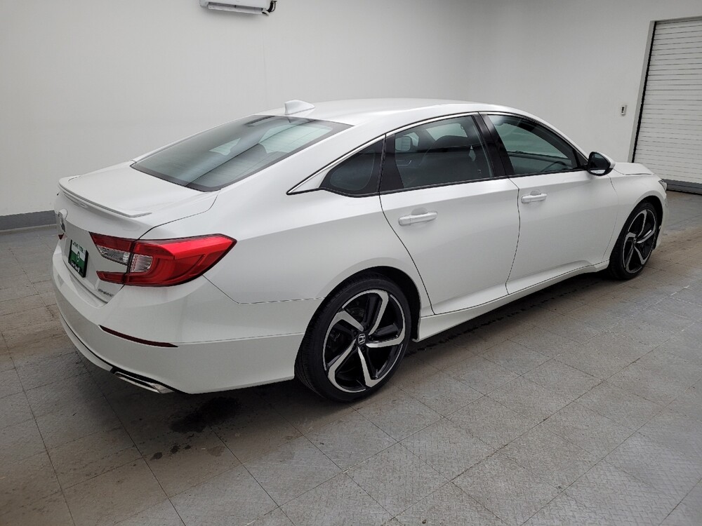 2020 Honda Accord in Fairfield, OH 45014 - 18115639 10