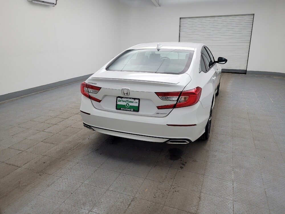 2020 Honda Accord in Fairfield, OH 45014 - 18115639 7