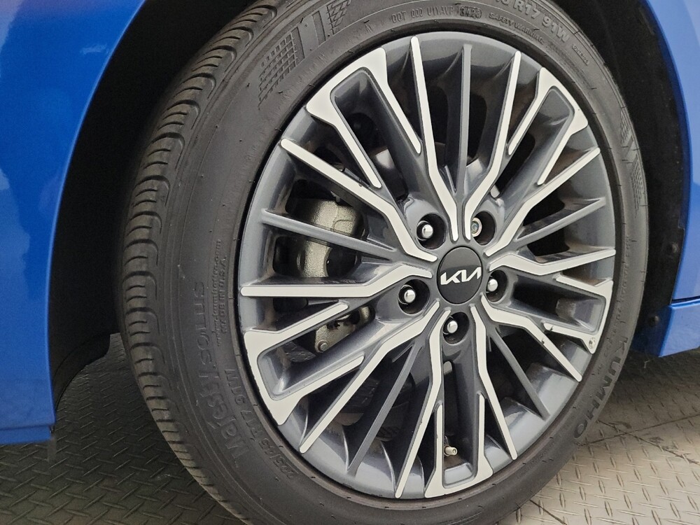 2024 Kia Forte in Phoenix, AZ 85022 - 18115641 31