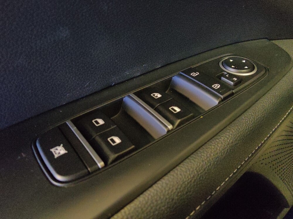 2024 Kia Forte in Phoenix, AZ 85022 - 18115641 27