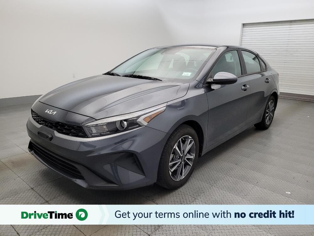 2023 Kia Forte in Phoenix, AZ 85022 - 18115645