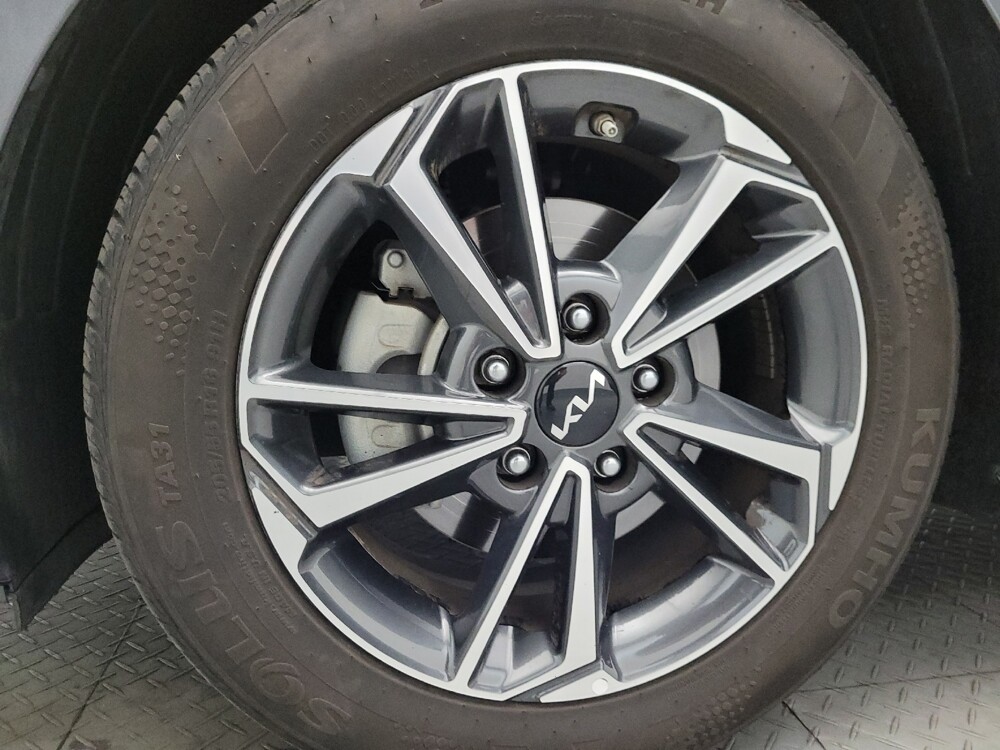 2023 Kia Forte in Phoenix, AZ 85022 - 18115645 31