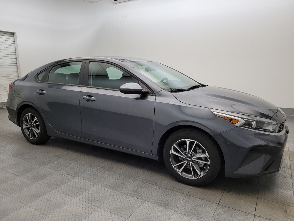 2023 Kia Forte in Phoenix, AZ 85022 - 18115645 11