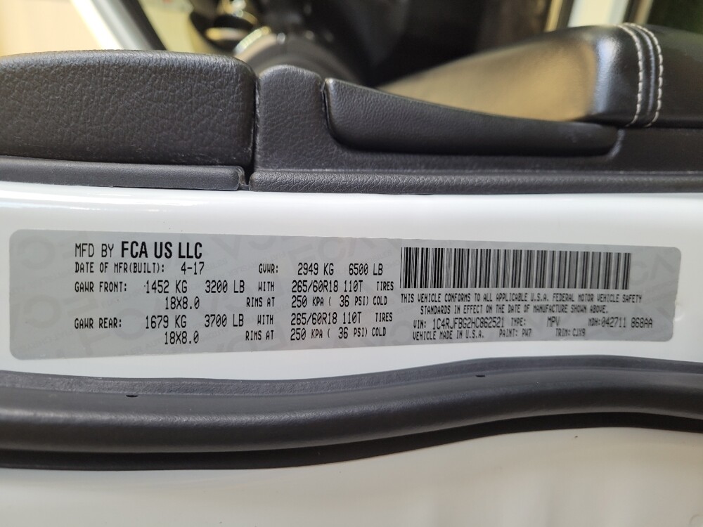 2017 Jeep Grand Cherokee in Louisville, KY 40258 - 18115646 33