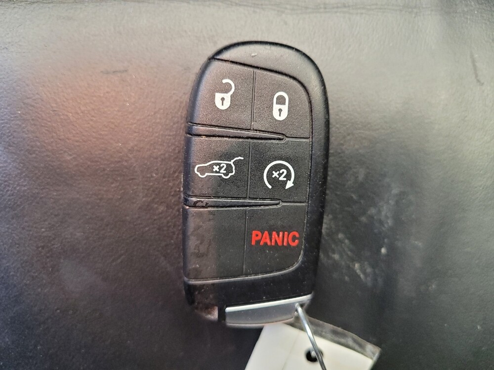 2017 Jeep Grand Cherokee in Louisville, KY 40258 - 18115646 32