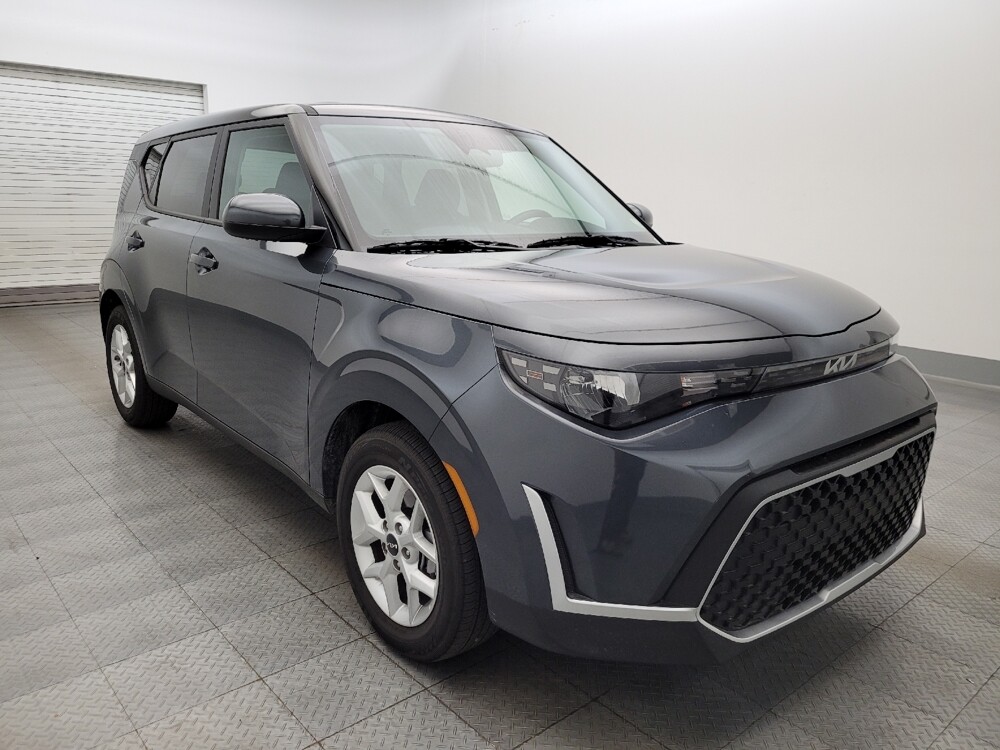 2025 Kia Soul in Phoenix, AZ 85015 - 18115650 13