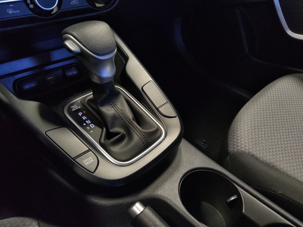 2025 Kia Soul in Phoenix, AZ 85015 - 18115650 26