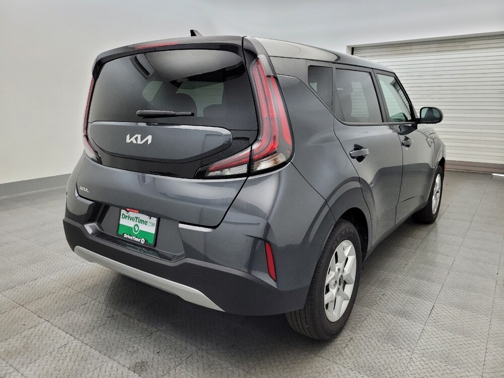 2025 Kia Soul in Phoenix, AZ 85015 - 18115650 9