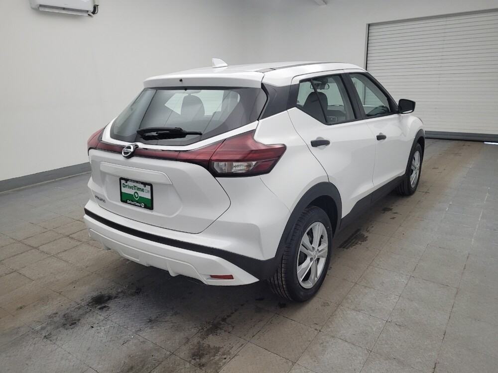 2021 Nissan Kicks in Maple Heights, OH 44137 - 18115651 9