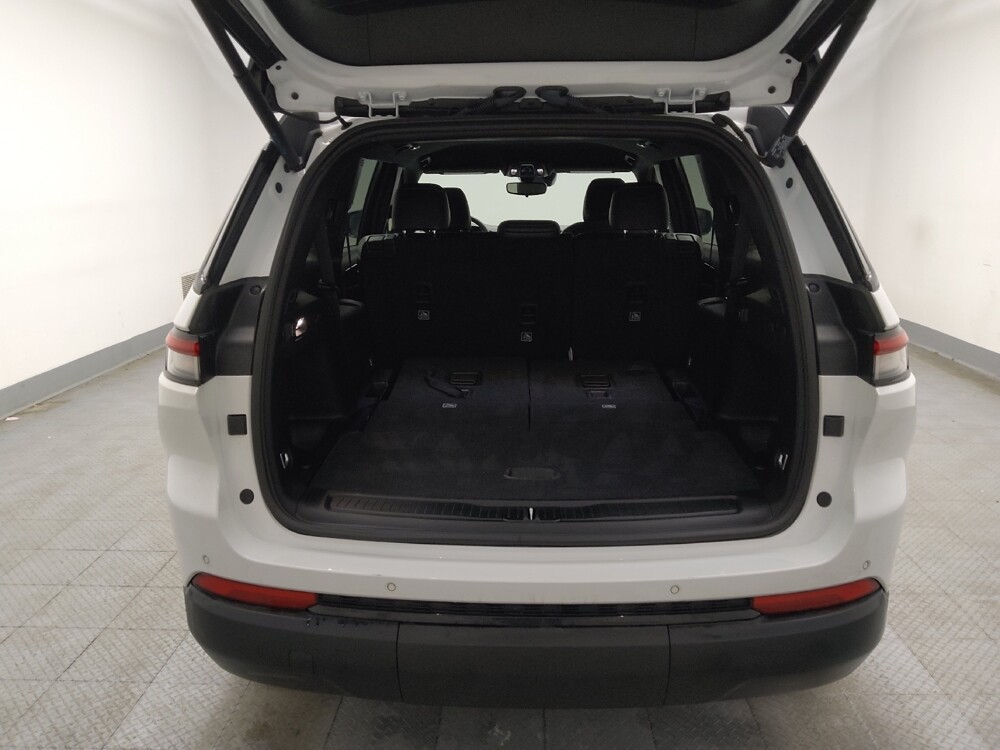 2023 Jeep Grand Cherokee L in Des Moines, IA 50310 - 18115654 29