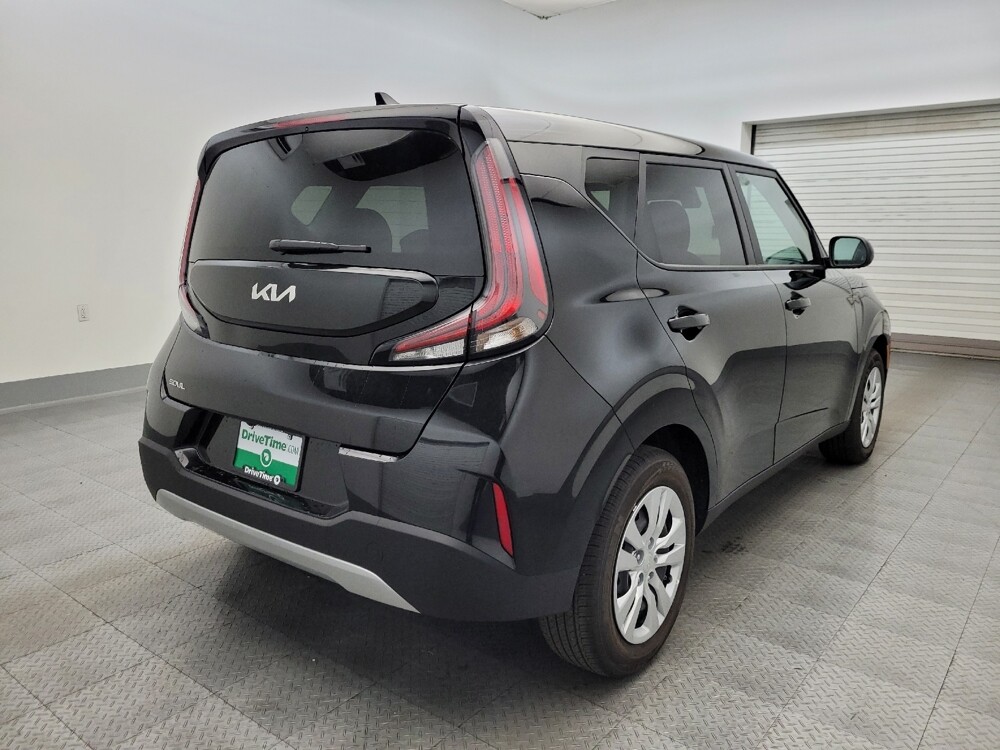 2025 Kia Soul in Phoenix, AZ 85022 - 18115663 9