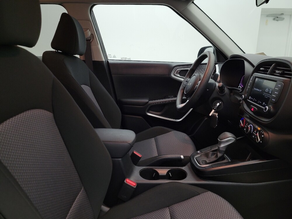 2025 Kia Soul in Phoenix, AZ 85022 - 18115663 21