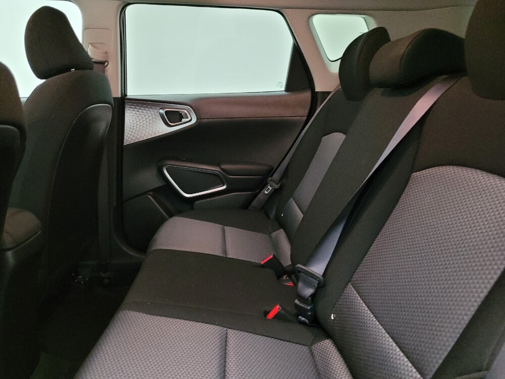2025 Kia Soul in Phoenix, AZ 85022 - 18115663 18