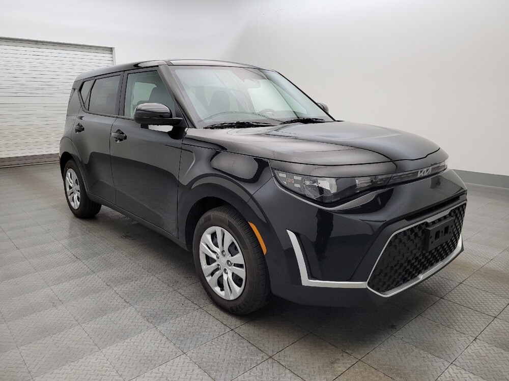 2025 Kia Soul in Phoenix, AZ 85022 - 18115663 13