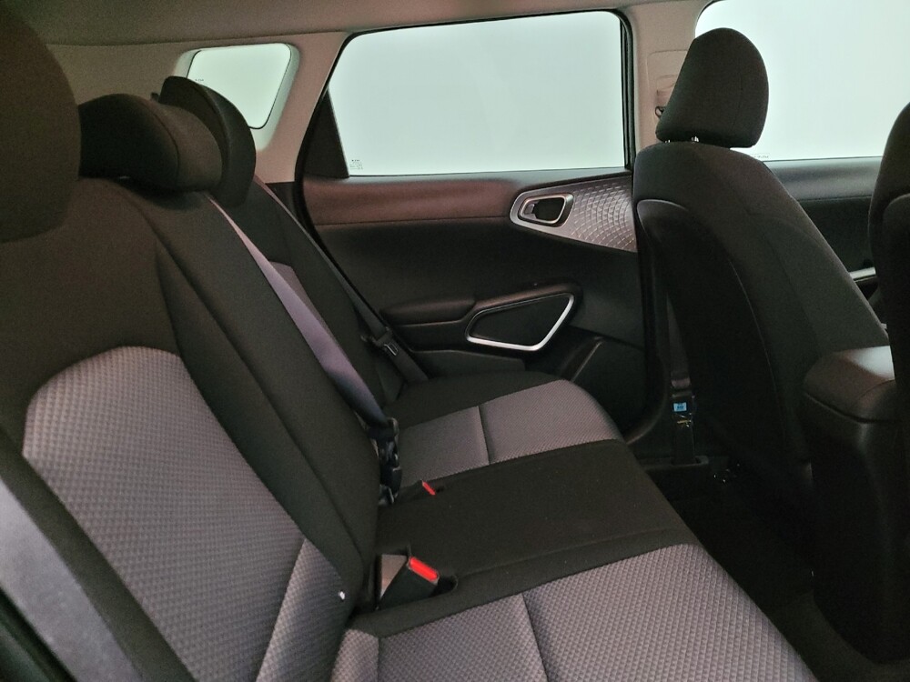 2025 Kia Soul in Phoenix, AZ 85022 - 18115663 19