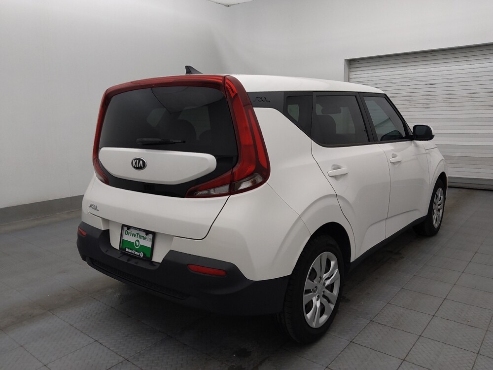 2021 Kia Soul in Clearwater, FL 33764 - 18115667 9