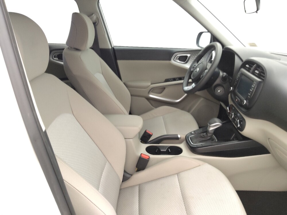 2021 Kia Soul in Clearwater, FL 33764 - 18115667 21