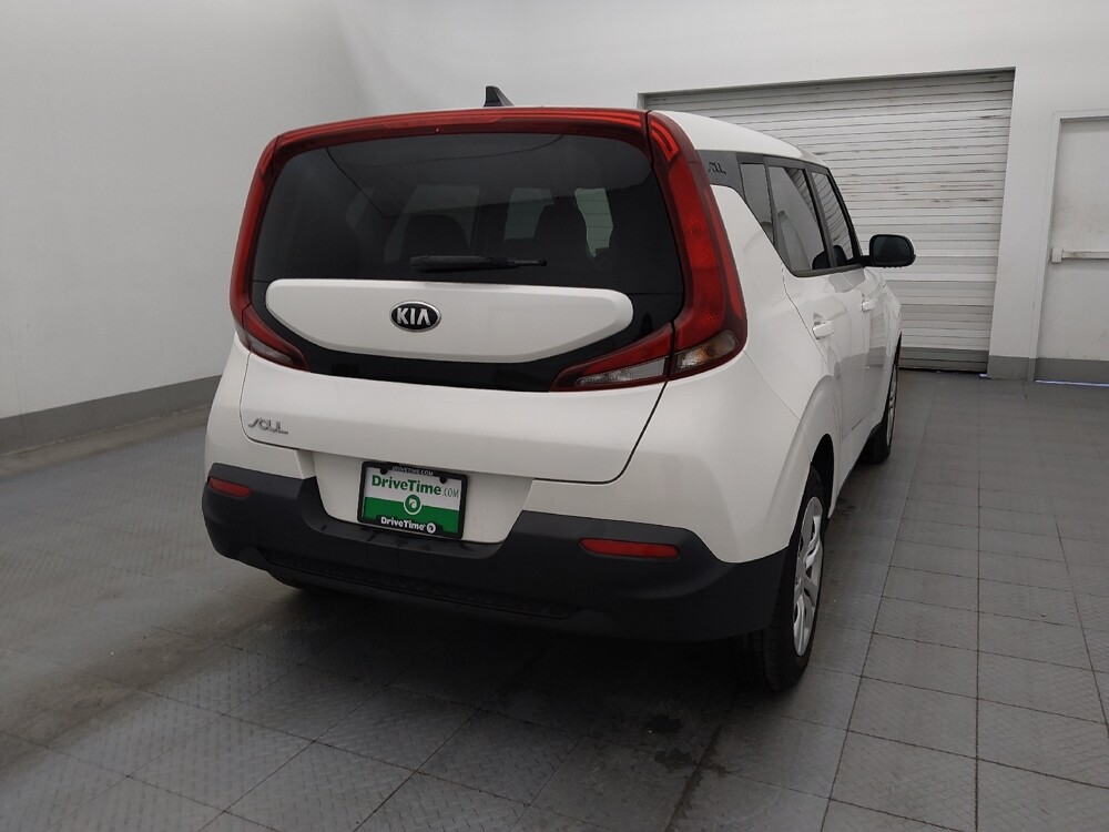 2021 Kia Soul in Clearwater, FL 33764 - 18115667 7