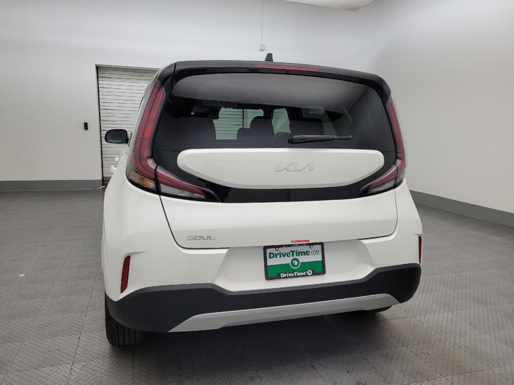2025 Kia Soul in Tucson, AZ 85705 - 18115670 6