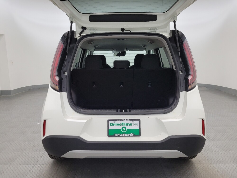 2025 Kia Soul in Tucson, AZ 85705 - 18115670 29