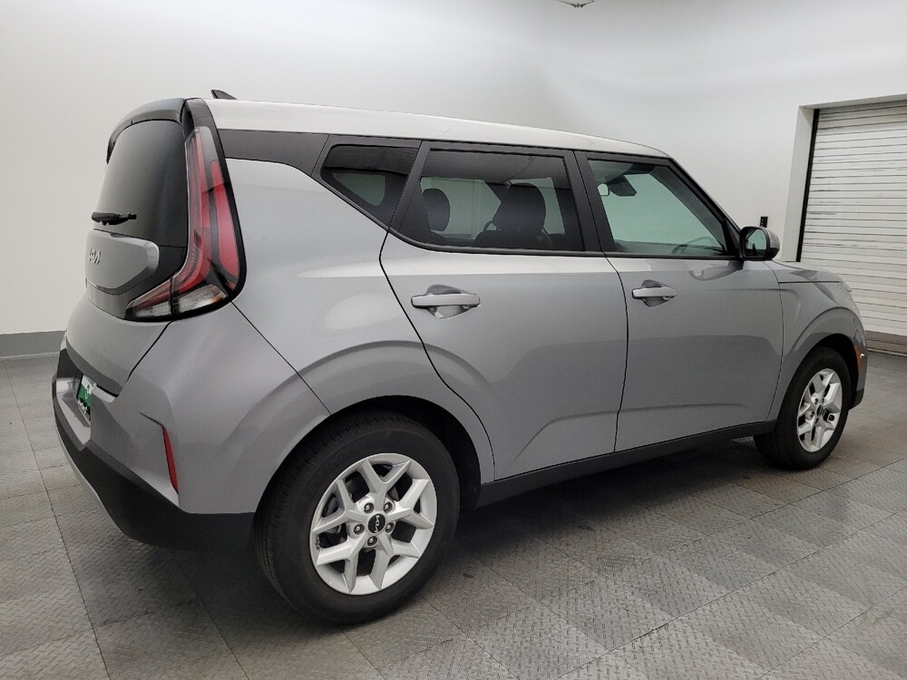 2025 Kia Soul in Albuquerque, NM 87113 - 18115672 10