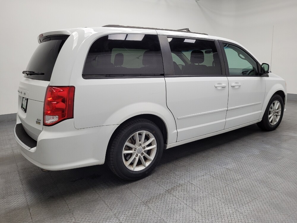 2016 Dodge Grand Caravan in Las Vegas, NV 89104 - 18115673 10