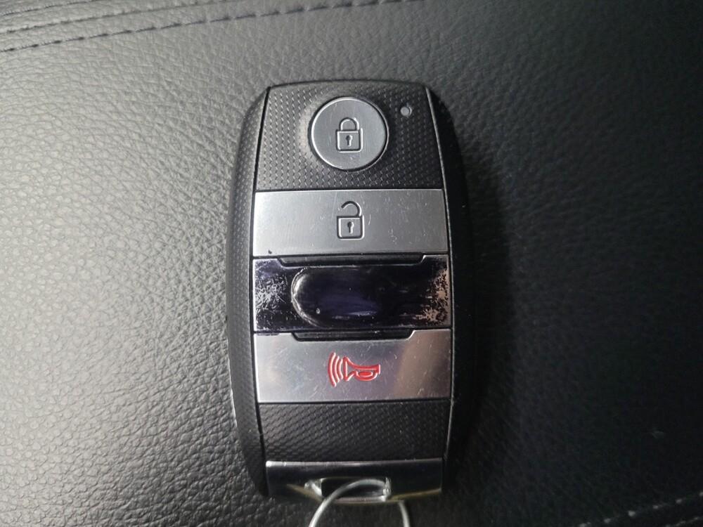 2014 Kia Sportage in Indianapolis, IN 46222 - 18115676 32