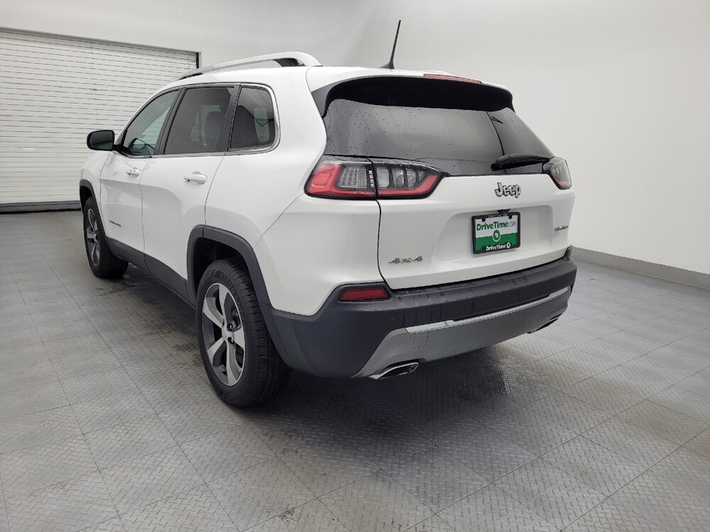 2019 Jeep Cherokee in Charleston, SC 29414 - 18115677 5