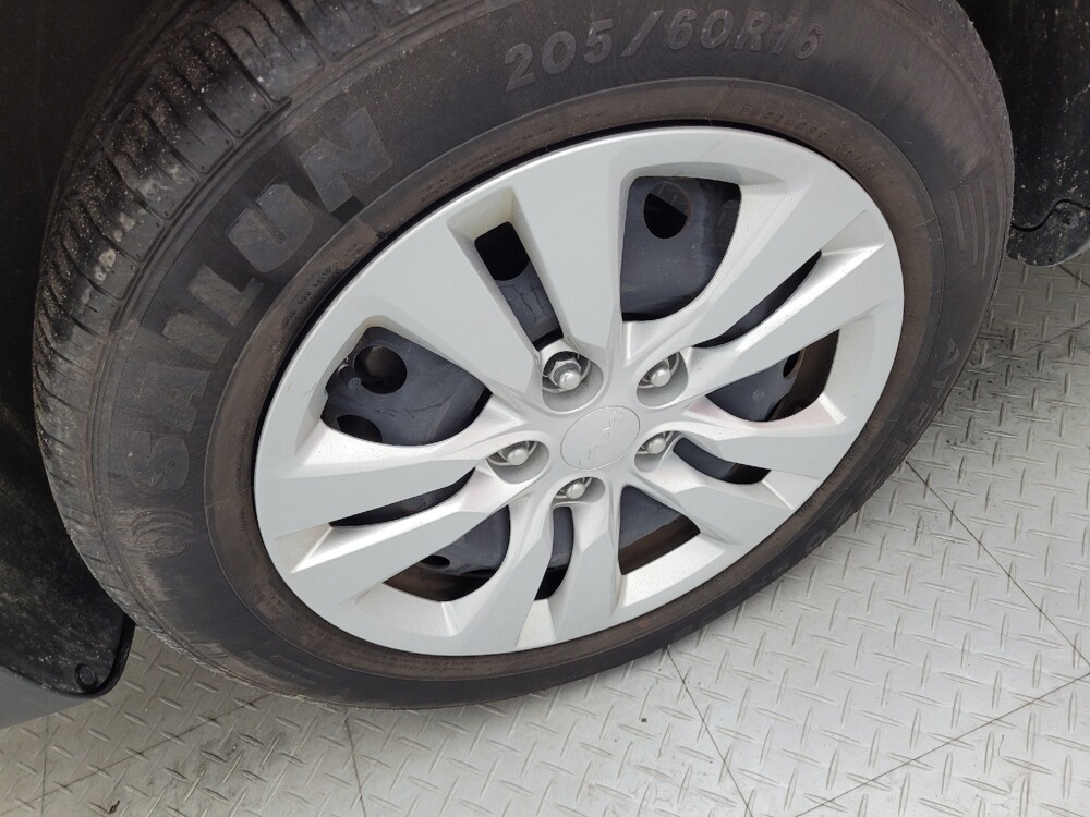 2022 Kia Soul in Charleston, SC 29414 - 18115679 31