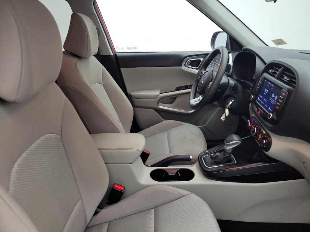 2022 Kia Soul in Charleston, SC 29414 - 18115679 21