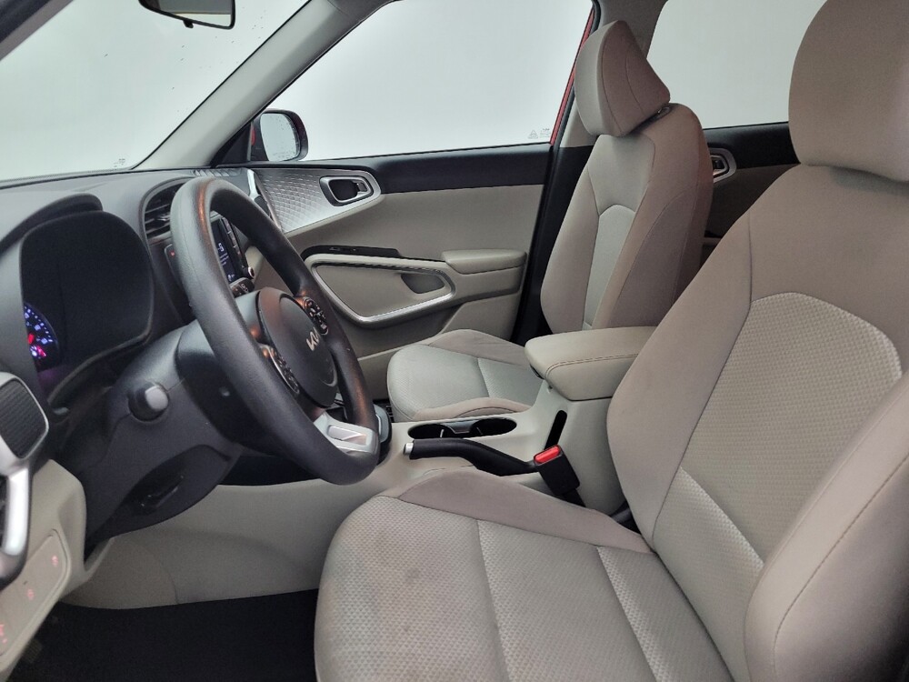 2022 Kia Soul in Charleston, SC 29414 - 18115679 17